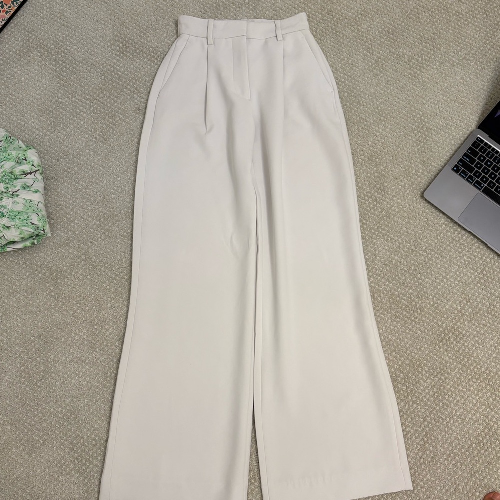 Abercrombie & Fitch Cream Wide-Leg Pants